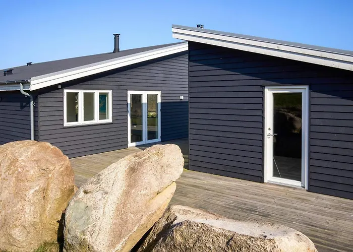 度假居 8 Person In Allinge-by Traum *